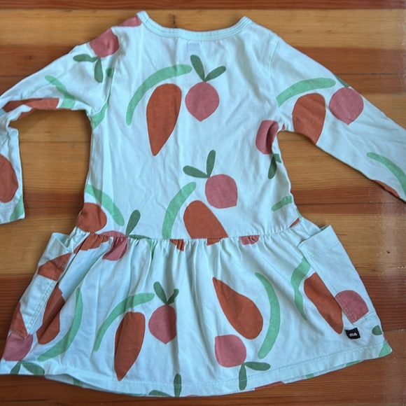 Tea Collection radish and carrot dress - Picture 4 of 4